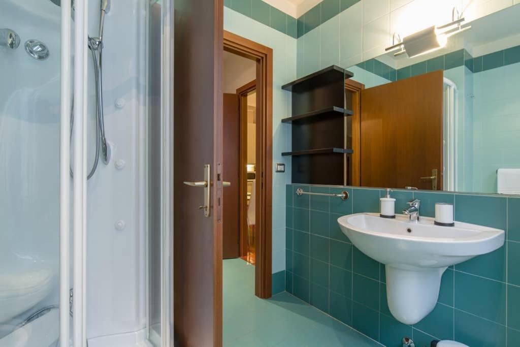 Comfortable Apartment Behind Arena Di Verona Luaran gambar