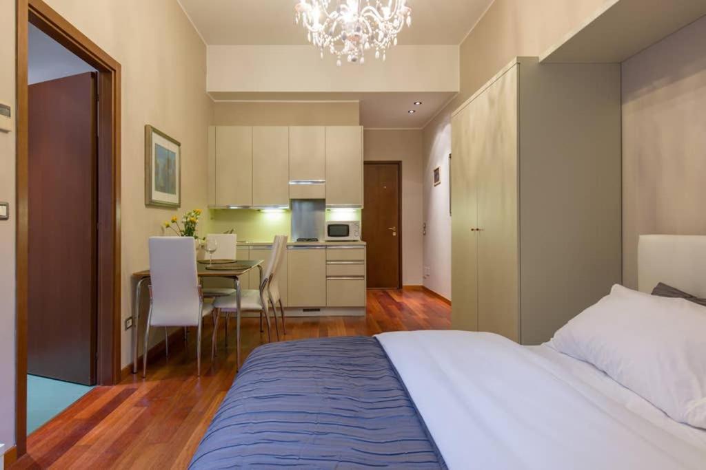 Comfortable Apartment Behind Arena Di Verona Luaran gambar